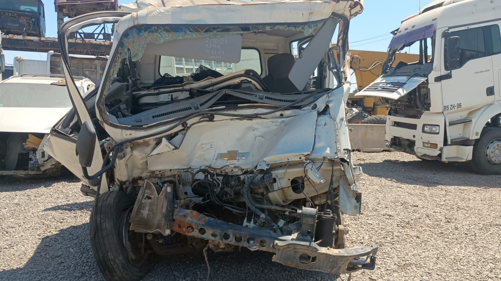  Chevrolet NPR 816 2015    EN DESARME